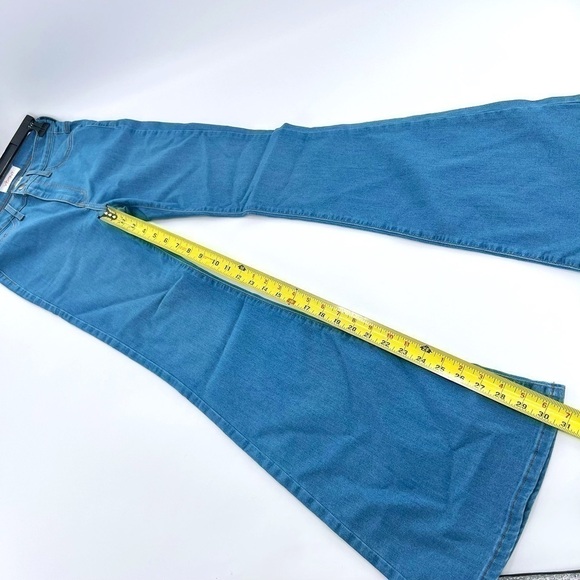 Vibrant Women's Juniors Bell Bottom High Waist Fitted Denim Jeans size 7 Waist27 - Picture 6 of 12